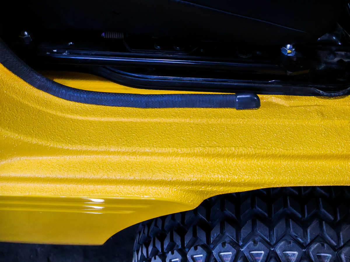 custom door jam on yellow suzuki carry