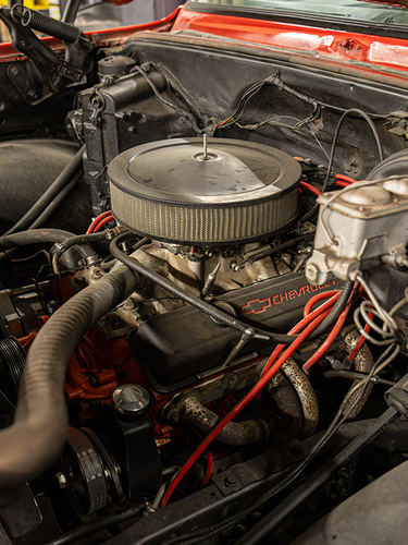 C10 engine bay with round air cleaner